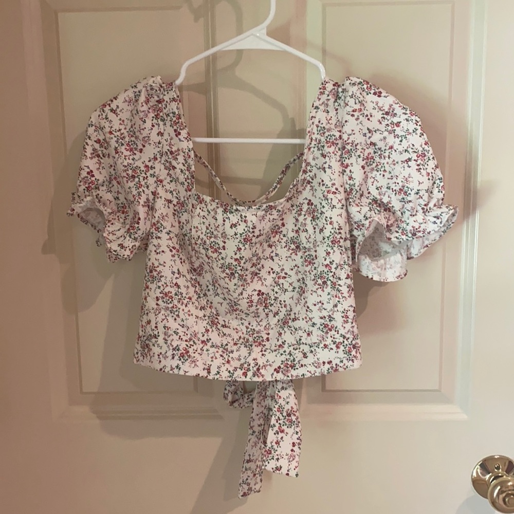 The cutest crop top